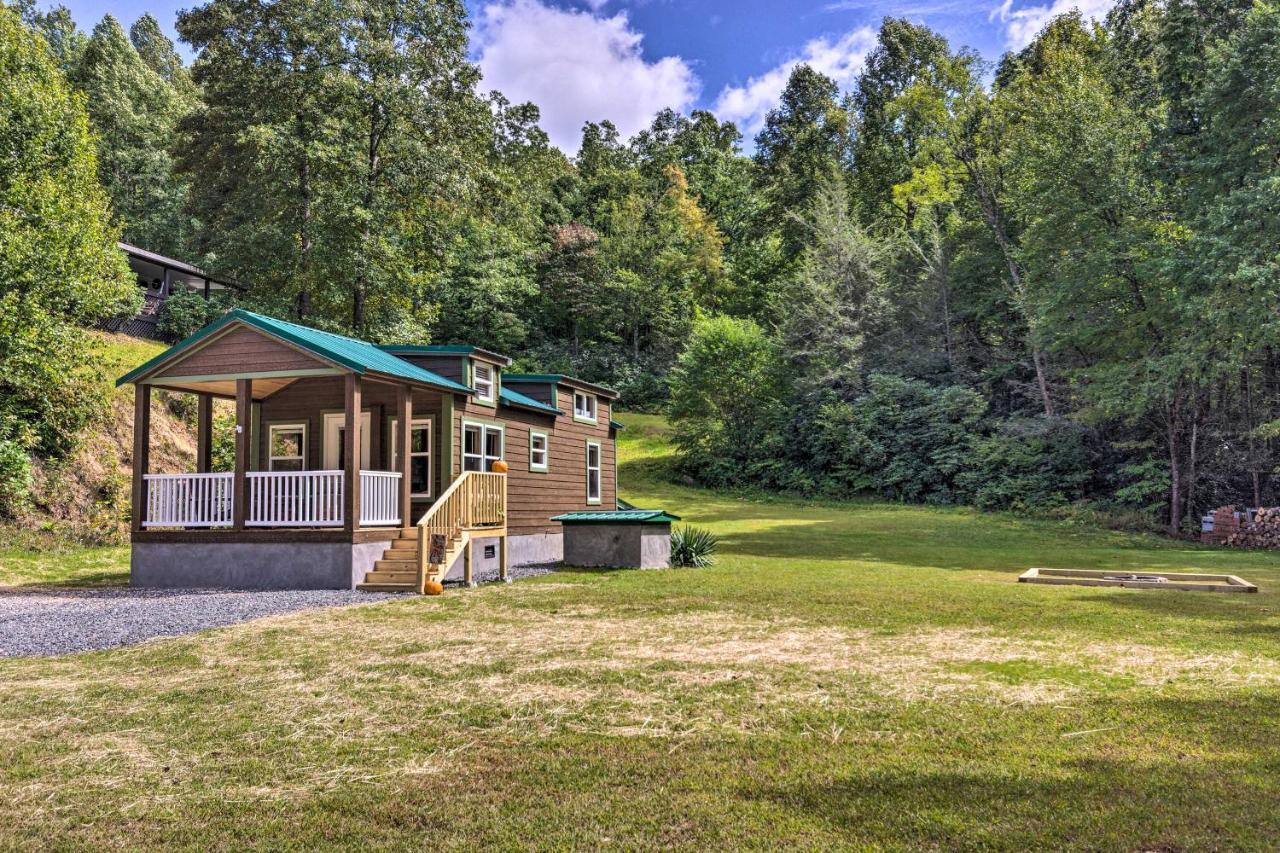 Quaint Mtn Cabin Tiny Living Near Big Adventure Brevard Eksteriør bilde