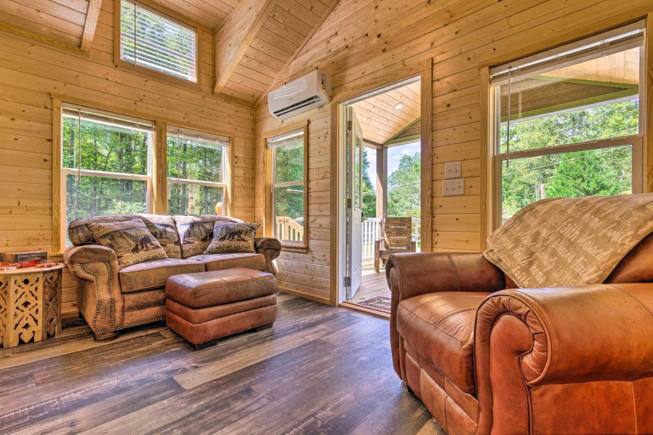 Quaint Mtn Cabin Tiny Living Near Big Adventure Brevard Eksteriør bilde