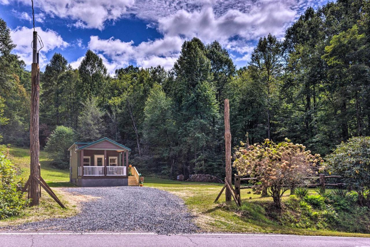 Quaint Mtn Cabin Tiny Living Near Big Adventure Brevard Eksteriør bilde